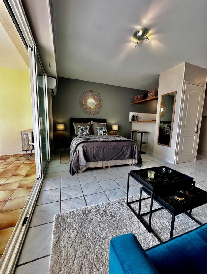 Studio Apartment - Domaine Du Golf Resort Рокбрюн-сюр-Аржан Экстерьер фото